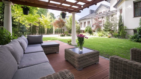 Deck and Patio Types and Benefits